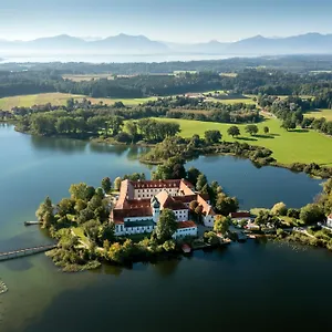 Kloster 3*, Seeon-Seebruck Germany